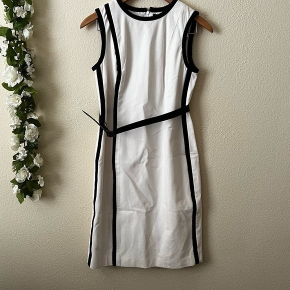 Worth New York White Black Contrast Belted Sleeveless Sheath Work Dress No Belt